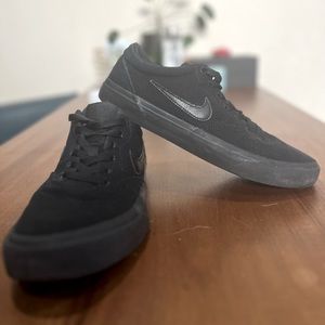 Nike Canvas SB 8.5